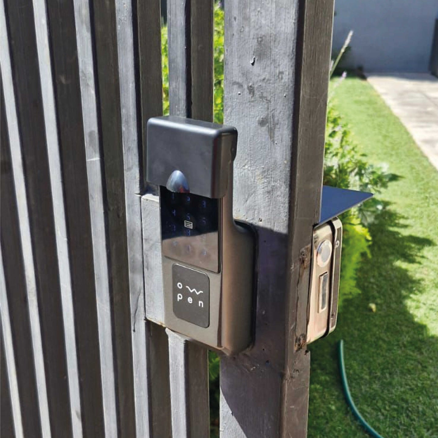 PREVENTA Owt-Door - Cerradura Inteligente de Sobreponer Owpen®