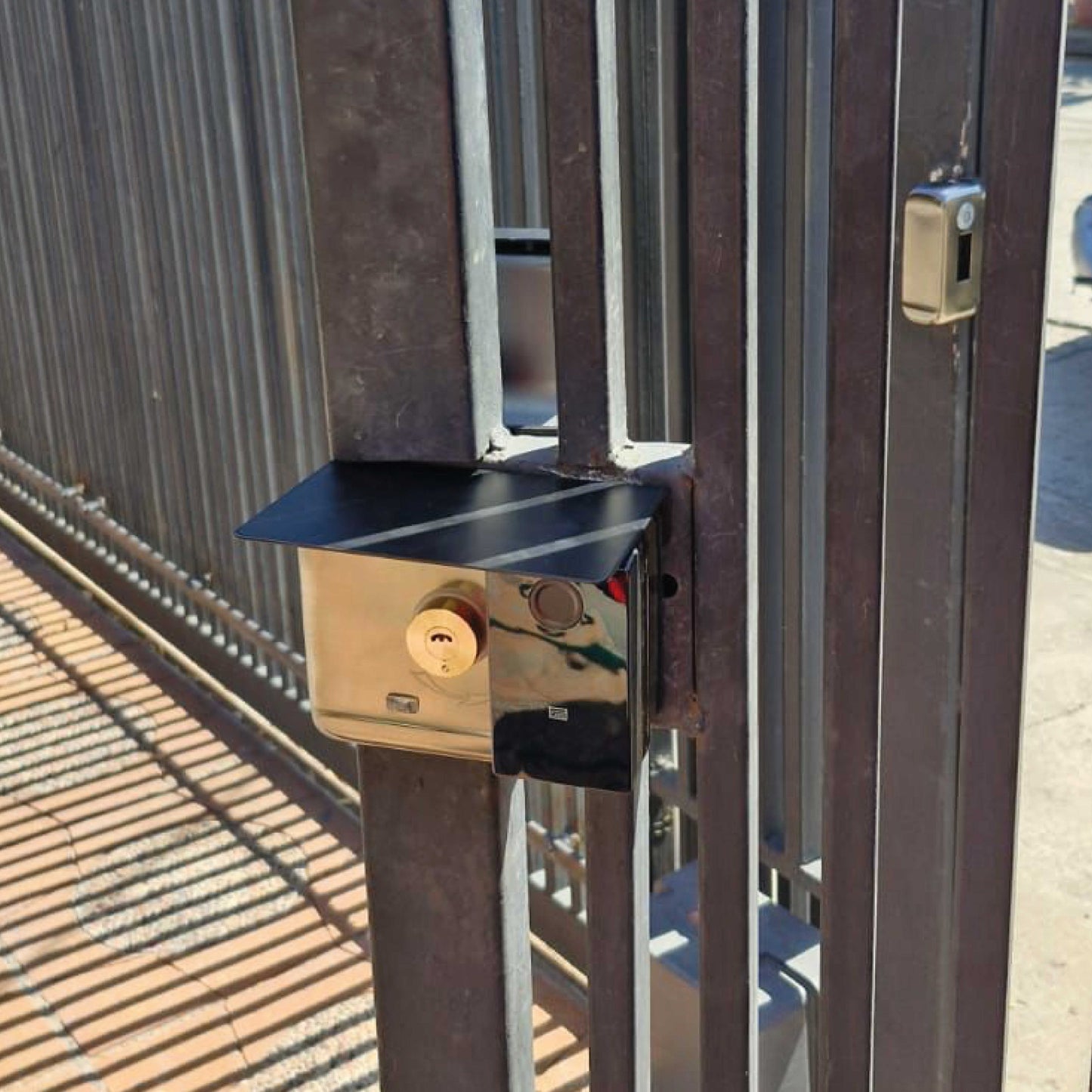 PREVENTA Owt-Door - Cerradura Inteligente de Sobreponer Owpen®